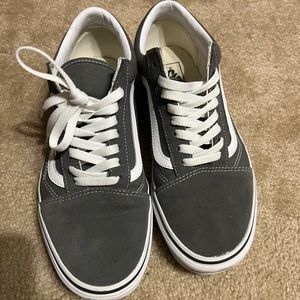 Vans old skool shoes